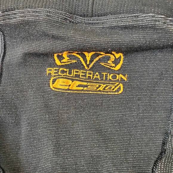 Orange Exercise Compression & Base Layers for Men - Picture 4 of 8